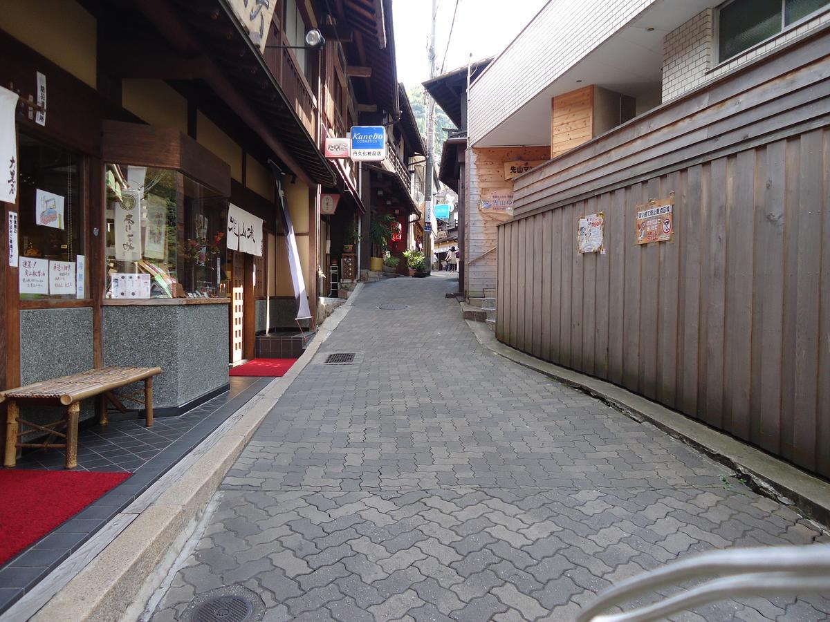 Hotel Arima Koukaen Ashiya  Екстериор снимка